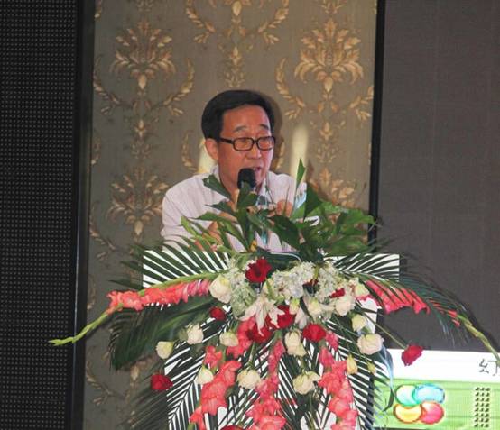 中國品牌第一人現身產(chǎn)業(yè)化發(fā)展論壇，共同分享饕餮智慧盛宴